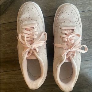 Nike Court Vision Low Women's Shoes